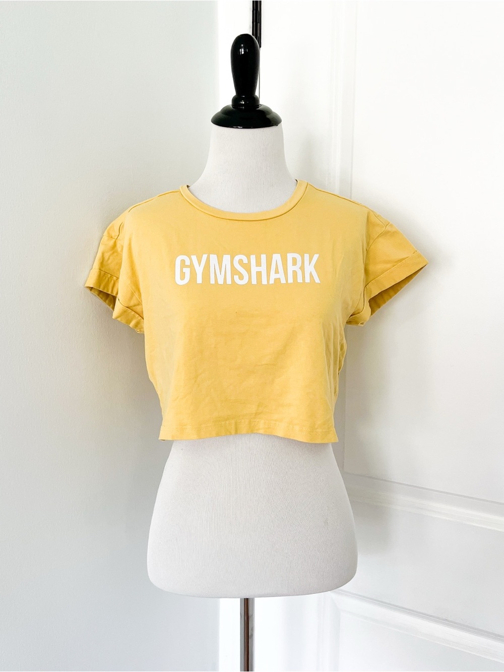 Gymshark Yellow Cropped Logo Tee - Medium